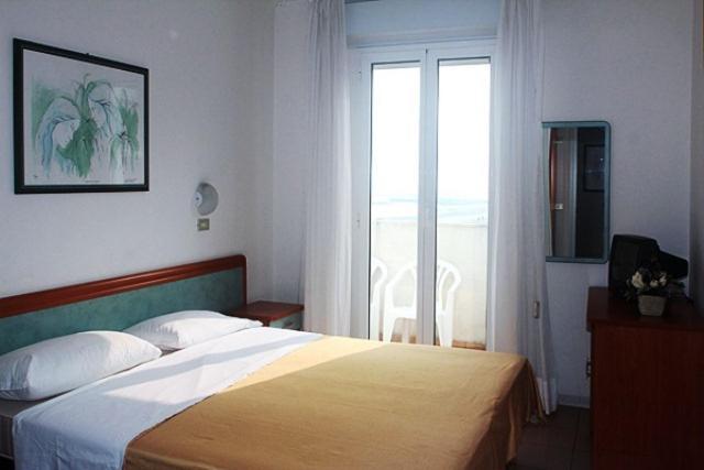 Hotel Bellavista-Olympic Rimini Zimmer foto